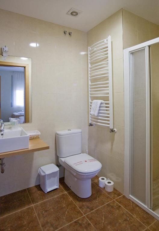 Amolls Restaurant I Habitacions أولوت المظهر الخارجي الصورة